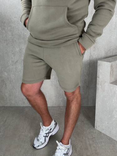 Relaxed Fit Short
